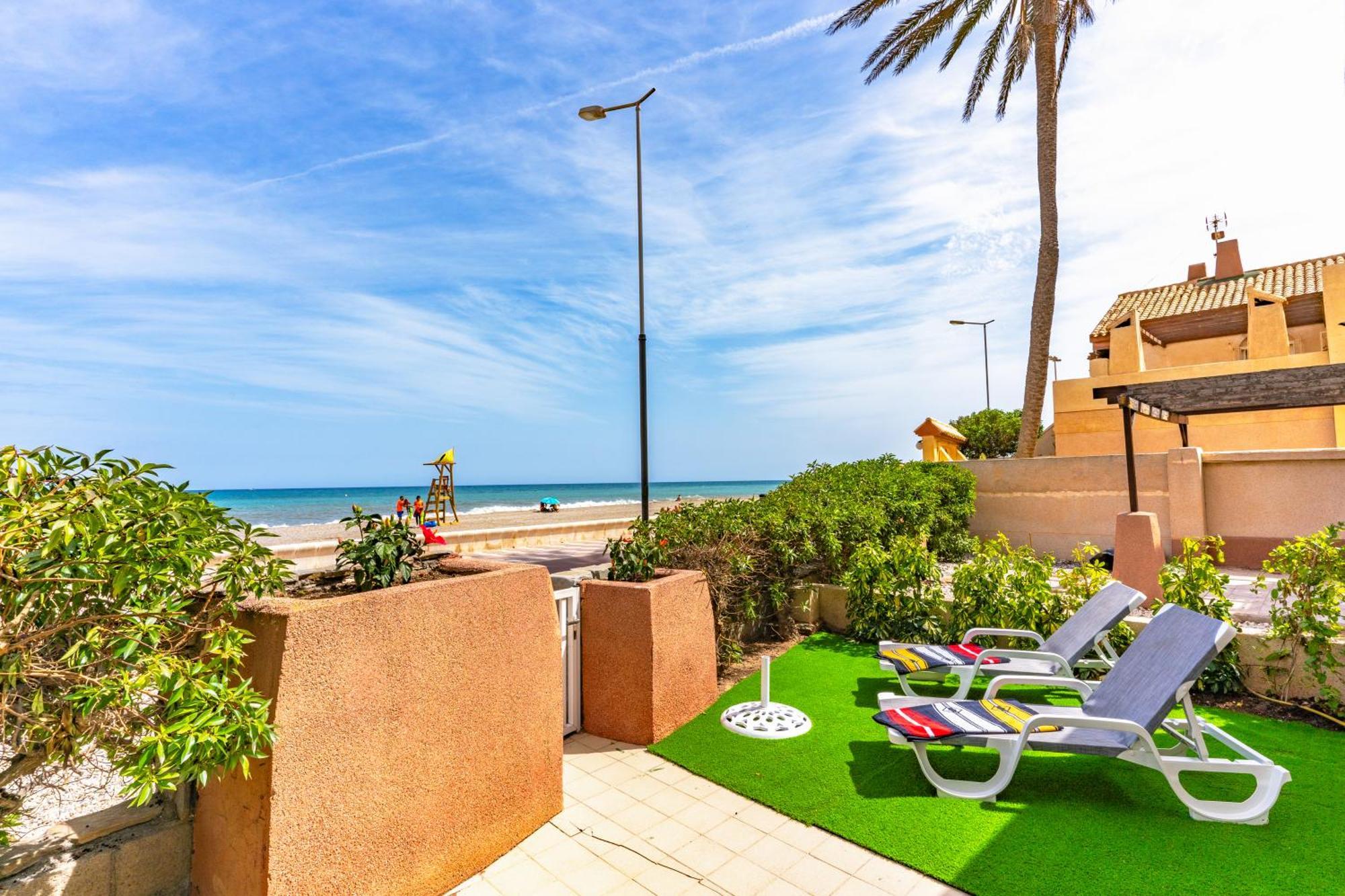 Beachhouse Playa R&R Roquetas de Mar Buitenkant foto